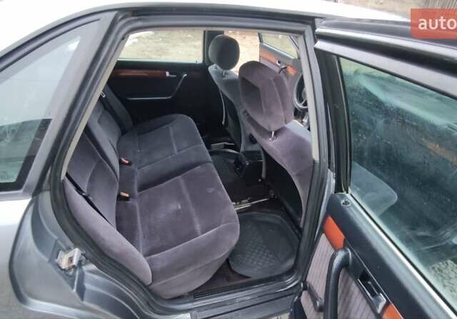 Серый Ауди 100, объемом двигателя 2.31 л и пробегом 314 тыс. км за 2150 $, фото 38 на Automoto.ua