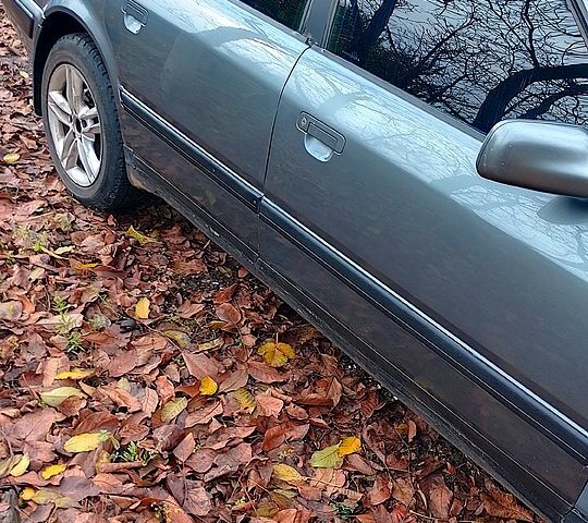 Ауді 100 1991 у Червоноград на Automoto.ua Сірий Ауді 100, об'ємом двигуна 2.8 л та пробігом 385 тис. км за 3100 $, фото 1 на Automoto.ua