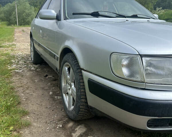 Серый Ауди 100, объемом двигателя 1.98 л и пробегом 238 тыс. км за 2000 $, фото 6 на Automoto.ua