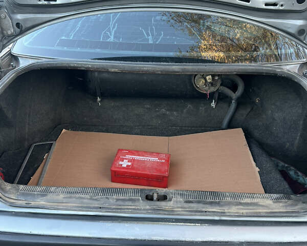 Ауди 100 1991 в Черткове на Automoto.ua Серый Ауди 100, объемом двигателя 1.98 л и пробегом 500 тыс. км за 2250 $, фото 12 на Automoto.ua