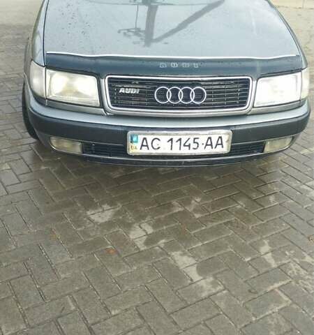 Серый Ауди 100, объемом двигателя 2.3 л и пробегом 448 тыс. км за 2400 $, фото 1 на Automoto.ua