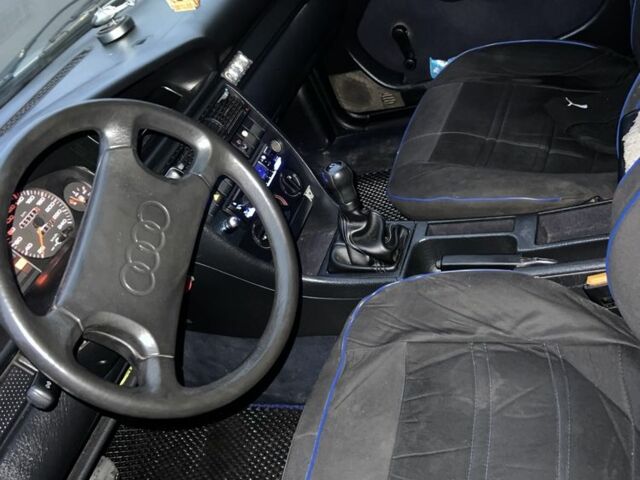 Серый Ауди 100, объемом двигателя 2 л и пробегом 460 тыс. км за 1950 $, фото 6 на Automoto.ua