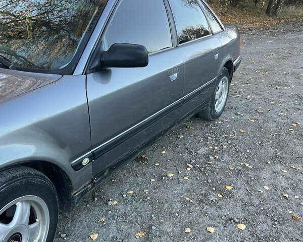 Ауди 100 1991 в Черткове на Automoto.ua Серый Ауди 100, объемом двигателя 1.98 л и пробегом 500 тыс. км за 2250 $, фото 8 на Automoto.ua
