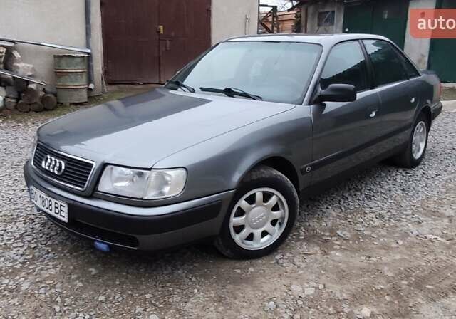 Серый Ауди 100, объемом двигателя 2.31 л и пробегом 314 тыс. км за 2150 $, фото 2 на Automoto.ua