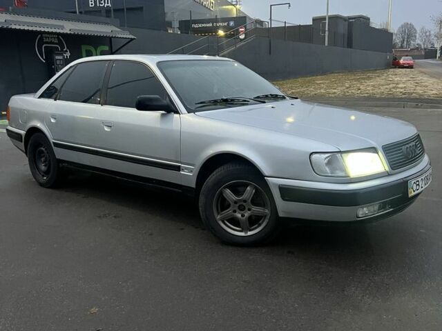 Серый Ауди 100, объемом двигателя 2 л и пробегом 460 тыс. км за 1950 $, фото 1 на Automoto.ua