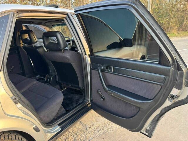 Серый Ауди 100, объемом двигателя 2.4 л и пробегом 520 тыс. км за 3300 $, фото 13 на Automoto.ua