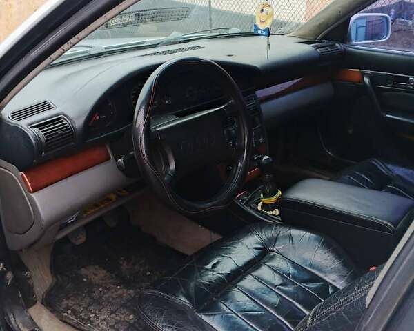 Серый Ауди 100, объемом двигателя 2.8 л и пробегом 300 тыс. км за 2100 $, фото 3 на Automoto.ua