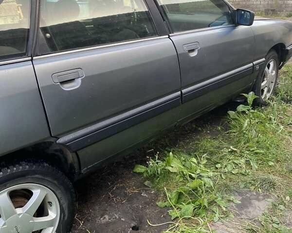 Ауди 100 1991 в Ковель на Automoto.ua Серый Ауди 100, объемом двигателя 2.4 л и пробегом 400 тыс. км за 1000 $, фото 1 на Automoto.ua