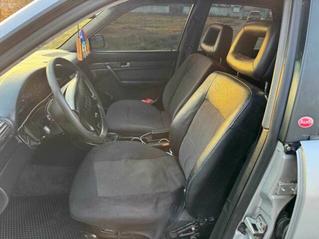 Серый Ауди 100, объемом двигателя 2.4 л и пробегом 520 тыс. км за 3300 $, фото 17 на Automoto.ua