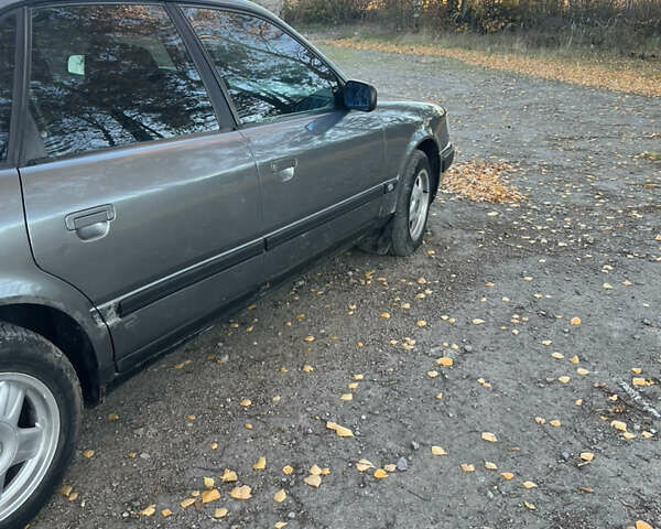 Ауди 100 1991 в Черткове на Automoto.ua Серый Ауди 100, объемом двигателя 1.98 л и пробегом 500 тыс. км за 2250 $, фото 2 на Automoto.ua