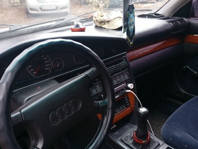 Серый Ауди 100, объемом двигателя 0 л и пробегом 340 тыс. км за 1800 $, фото 2 на Automoto.ua