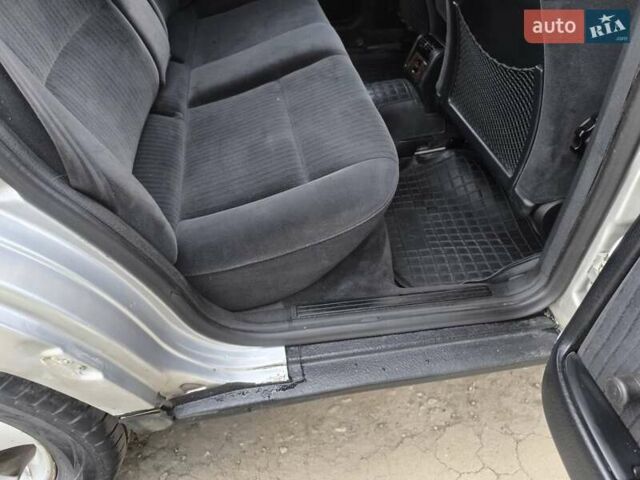 Серый Ауди 100, объемом двигателя 2.3 л и пробегом 310 тыс. км за 2600 $, фото 13 на Automoto.ua