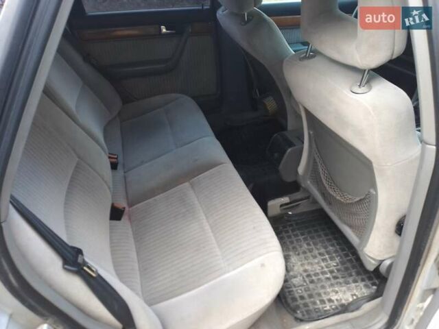 Серый Ауди 100, объемом двигателя 2.8 л и пробегом 330 тыс. км за 2900 $, фото 4 на Automoto.ua