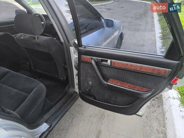 Серый Ауди 100, объемом двигателя 2.3 л и пробегом 310 тыс. км за 2600 $, фото 11 на Automoto.ua