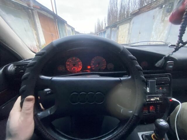 Серый Ауди 100, объемом двигателя 2.6 л и пробегом 300 тыс. км за 2300 $, фото 6 на Automoto.ua