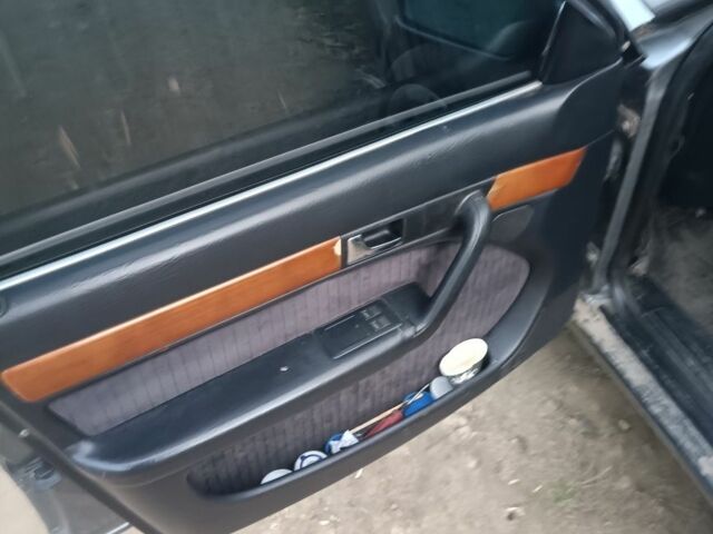 Серый Ауди 100, объемом двигателя 0 л и пробегом 500 тыс. км за 1800 $, фото 7 на Automoto.ua