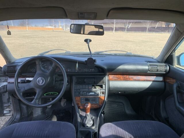 Серый Ауди 100, объемом двигателя 2.6 л и пробегом 418 тыс. км за 2200 $, фото 9 на Automoto.ua