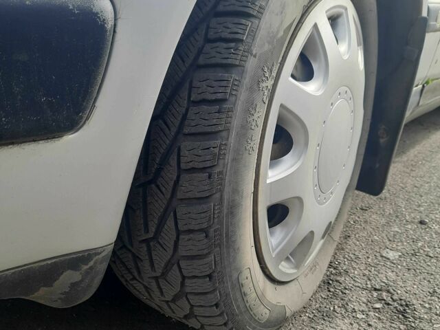 Ауди 100 1993 в Виннице на Automoto.ua Серый Ауди 100, объемом двигателя 2 л и пробегом 248 тыс. км за 1800 $, фото 4 на Automoto.ua