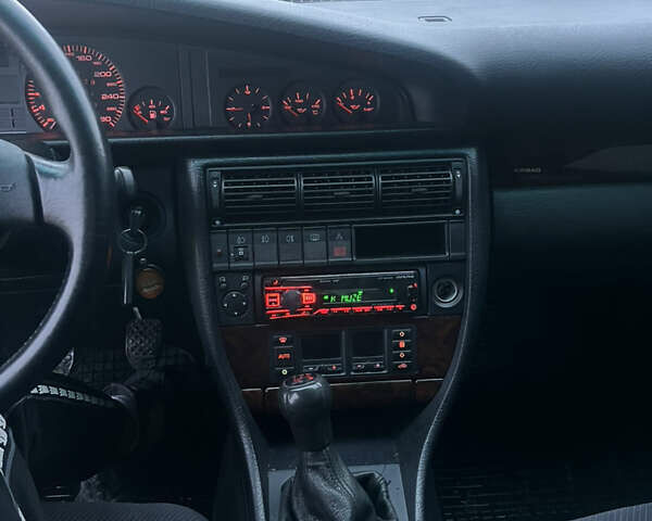 Серый Ауди 100, объемом двигателя 2.6 л и пробегом 430 тыс. км за 2700 $, фото 7 на Automoto.ua