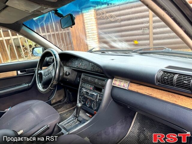 Серый Ауди 100, объемом двигателя 2.6 л и пробегом 300 тыс. км за 2150 $, фото 9 на Automoto.ua