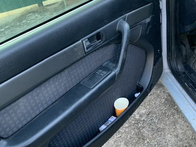 Сірий Ауді 100, об'ємом двигуна 2.4 л та пробігом 300 тис. км за 2700 $, фото 4 на Automoto.ua