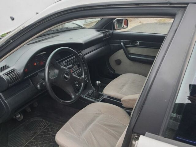 Серый Ауди 100, объемом двигателя 2.3 л и пробегом 2 тыс. км за 1800 $, фото 4 на Automoto.ua