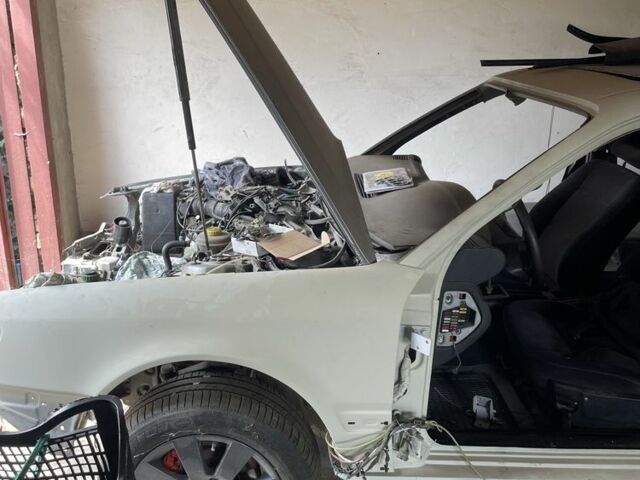 Сірий Ауді 100, об'ємом двигуна 2.8 л та пробігом 3 тис. км за 1000 $, фото 2 на Automoto.ua