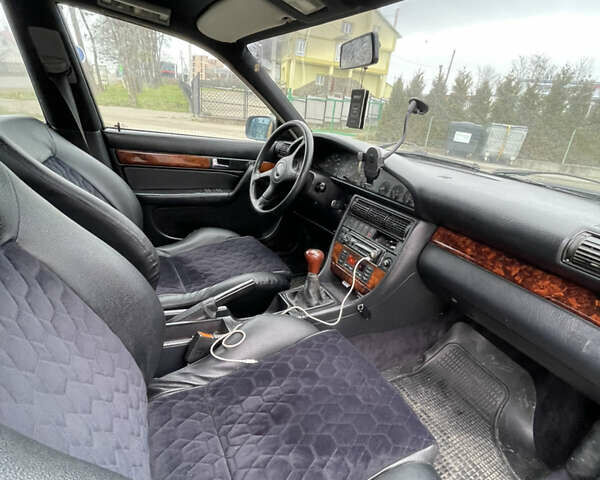 Серый Ауди 100, объемом двигателя 2.6 л и пробегом 422 тыс. км за 2100 $, фото 17 на Automoto.ua