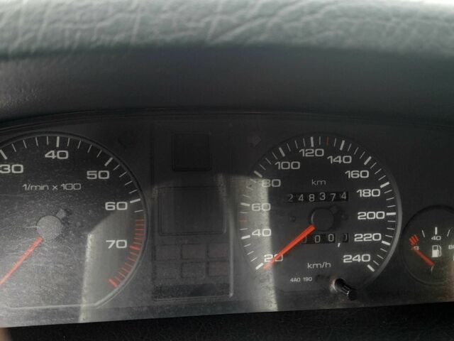 Ауди 100 1993 в Виннице на Automoto.ua Серый Ауди 100, объемом двигателя 2 л и пробегом 248 тыс. км за 1800 $, фото 3 на Automoto.ua