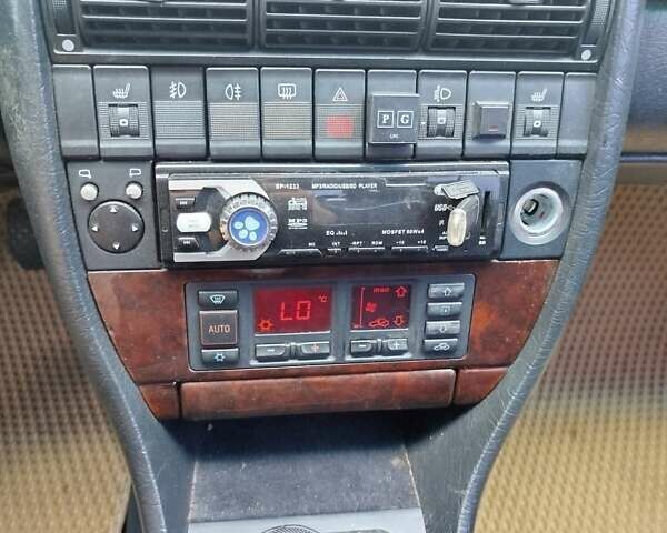 Сірий Ауді 100, об'ємом двигуна 2.8 л та пробігом 415 тис. км за 3300 $, фото 13 на Automoto.ua