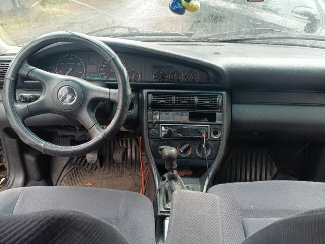 Сірий Ауді 100, об'ємом двигуна 2.5 л та пробігом 500 тис. км за 3700 $, фото 7 на Automoto.ua