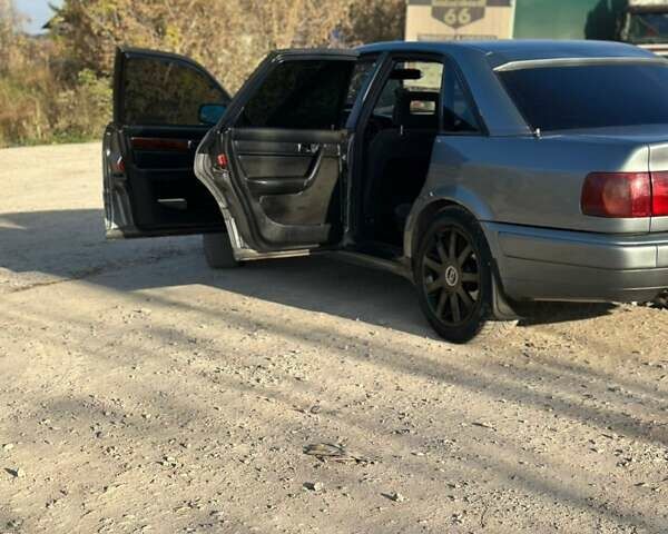 Серый Ауди 100, объемом двигателя 2.6 л и пробегом 450 тыс. км за 3100 $, фото 17 на Automoto.ua