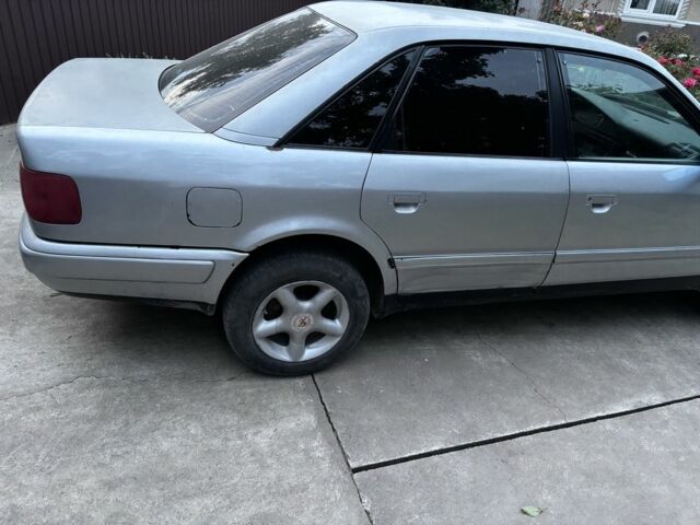 Сірий Ауді 100, об'ємом двигуна 2.3 л та пробігом 324 тис. км за 1600 $, фото 3 на Automoto.ua