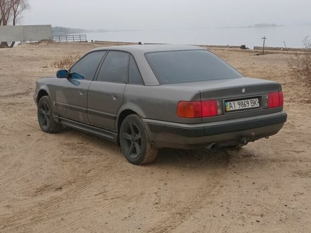 Сірий Ауді 100, об'ємом двигуна 2 л та пробігом 490 тис. км за 1700 $, фото 1 на Automoto.ua