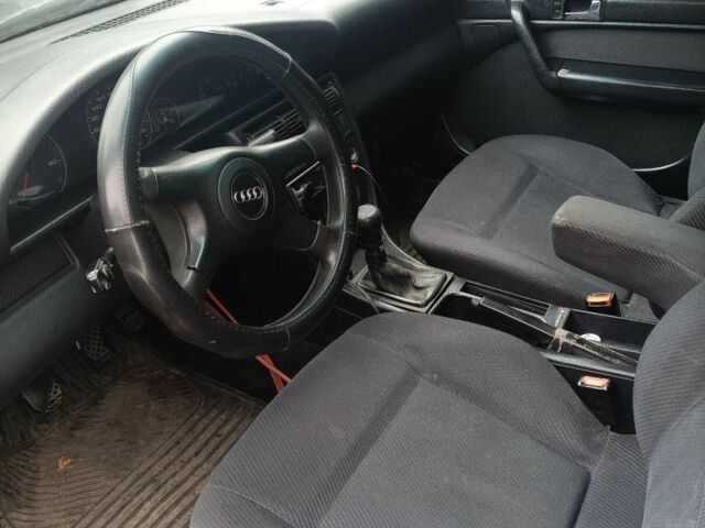 Сірий Ауді 100, об'ємом двигуна 2.5 л та пробігом 500 тис. км за 3700 $, фото 3 на Automoto.ua