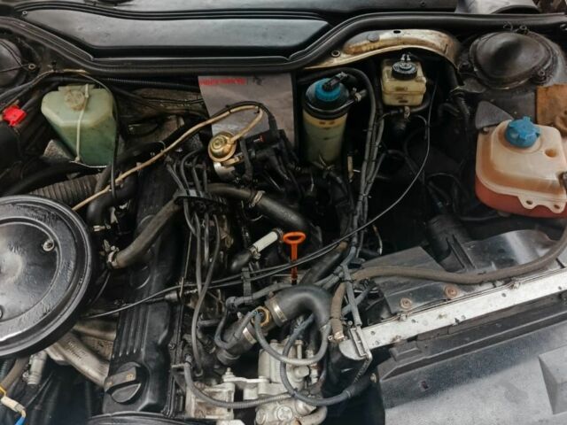 Серый Ауди 100, объемом двигателя 2 л и пробегом 200 тыс. км за 2300 $, фото 9 на Automoto.ua