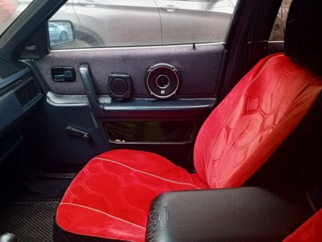 Серый Ауди 100, объемом двигателя 2 л и пробегом 200 тыс. км за 2300 $, фото 8 на Automoto.ua