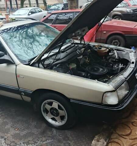 Серый Ауди 100, объемом двигателя 2.02 л и пробегом 200 тыс. км за 2300 $, фото 24 на Automoto.ua