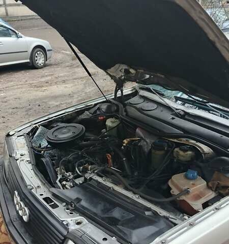 Серый Ауди 100, объемом двигателя 2.02 л и пробегом 200 тыс. км за 2300 $, фото 2 на Automoto.ua