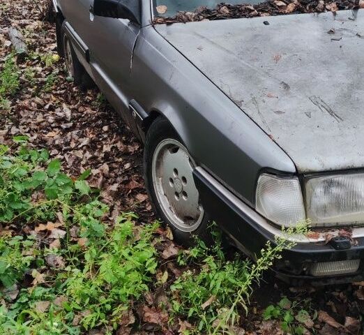 Серый Ауди 100, объемом двигателя 0 л и пробегом 311 тыс. км за 1200 $, фото 4 на Automoto.ua