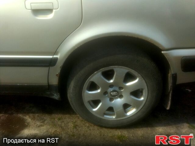 Серый Ауди 100, объемом двигателя 2.3 л и пробегом 388 тыс. км за 2100 $, фото 1 на Automoto.ua