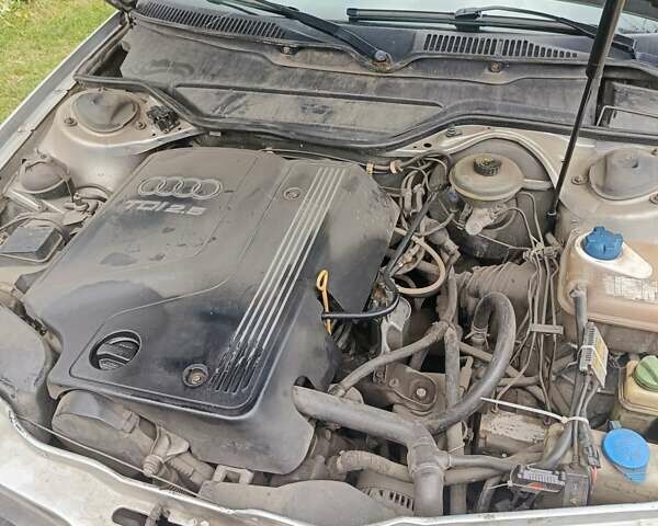 Сірий Ауді 100, об'ємом двигуна 2.46 л та пробігом 428 тис. км за 4200 $, фото 7 на Automoto.ua
