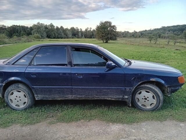 Синий Ауди 100, объемом двигателя 2.6 л и пробегом 350 тыс. км за 1600 $, фото 1 на Automoto.ua
