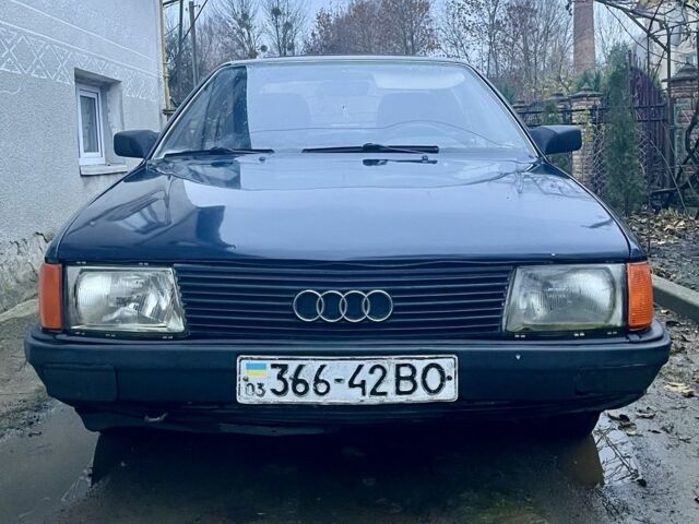 Синий Ауди 100, объемом двигателя 1.8 л и пробегом 100 тыс. км за 1400 $, фото 4 на Automoto.ua