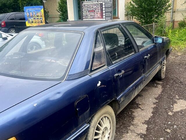 Синий Ауди 100, объемом двигателя 2.3 л и пробегом 350 тыс. км за 600 $, фото 2 на Automoto.ua