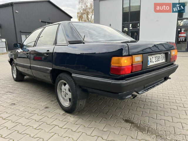 Синий Ауди 100, объемом двигателя 2.23 л и пробегом 777 тыс. км за 1700 $, фото 4 на Automoto.ua