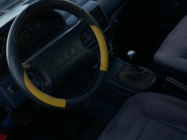 Синий Ауди 100, объемом двигателя 2 л и пробегом 140 тыс. км за 1350 $, фото 5 на Automoto.ua