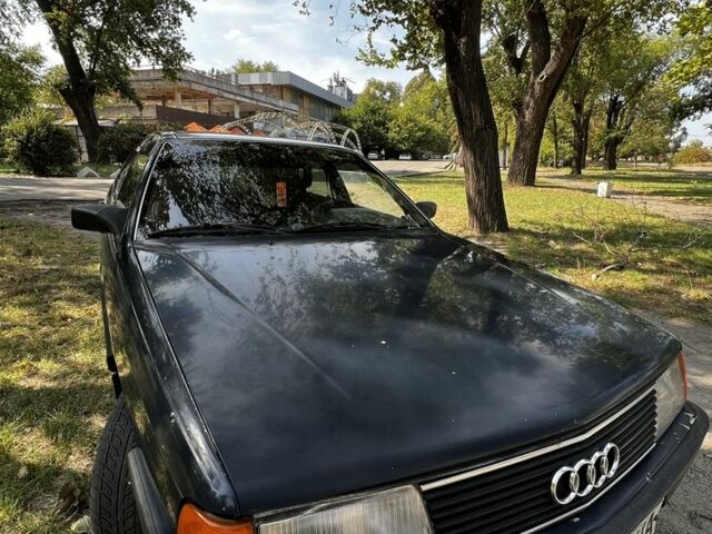 Синий Ауди 100, объемом двигателя 2 л и пробегом 358 тыс. км за 55000 $, фото 3 на Automoto.ua