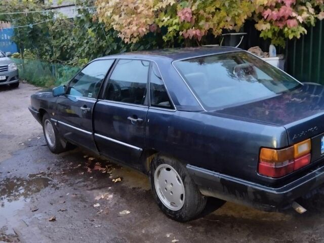 Синий Ауди 100, объемом двигателя 2 л и пробегом 550 тыс. км за 1313 $, фото 1 на Automoto.ua