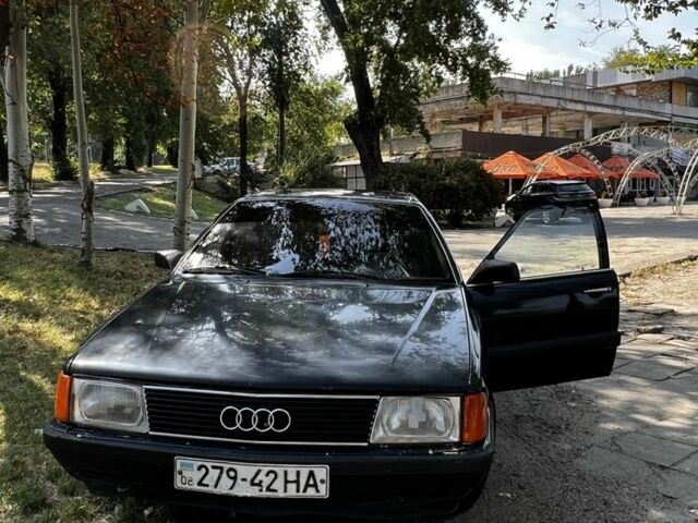 Синий Ауди 100, объемом двигателя 2 л и пробегом 358 тыс. км за 55000 $, фото 22 на Automoto.ua